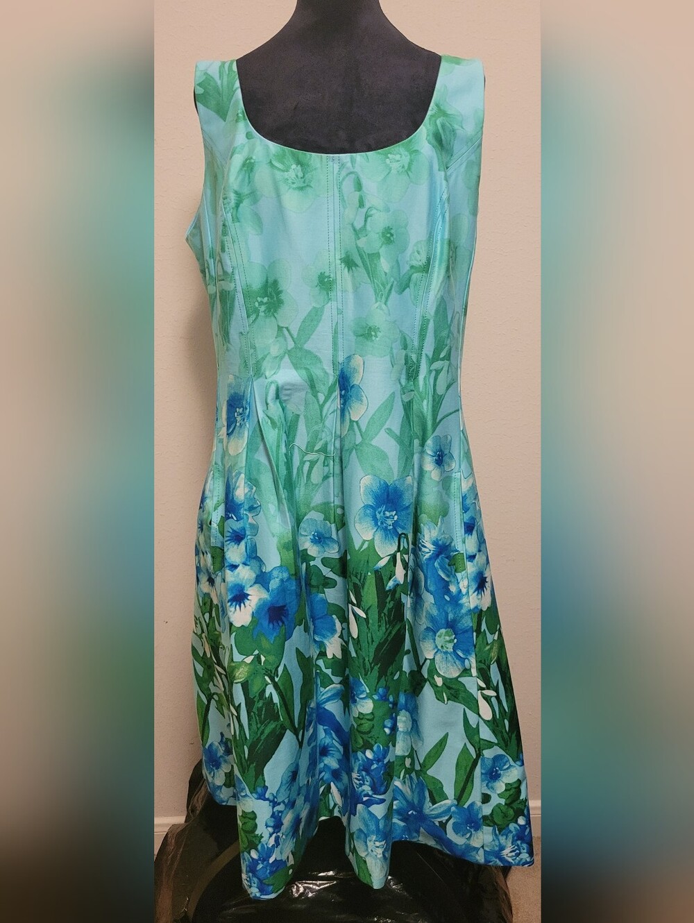 Nine West Aqua, Teal & Blue Floral Midi Dress
